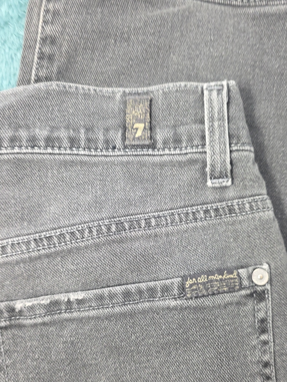 7 For All Mankind Austyn Relaxed Straight - Picture 6 of 6